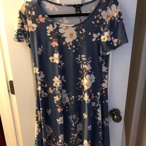 Floral Rue 21 sundress medium